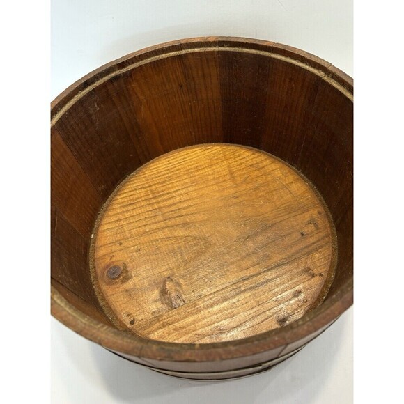 Vintage Shaker Wood Sewing Box with Swing Handle Storage Brass Banded Lid - Picture 13 of 16